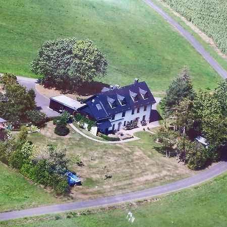 Ferienwohnung Huegelhaus Plütscheid Exteriér fotografie