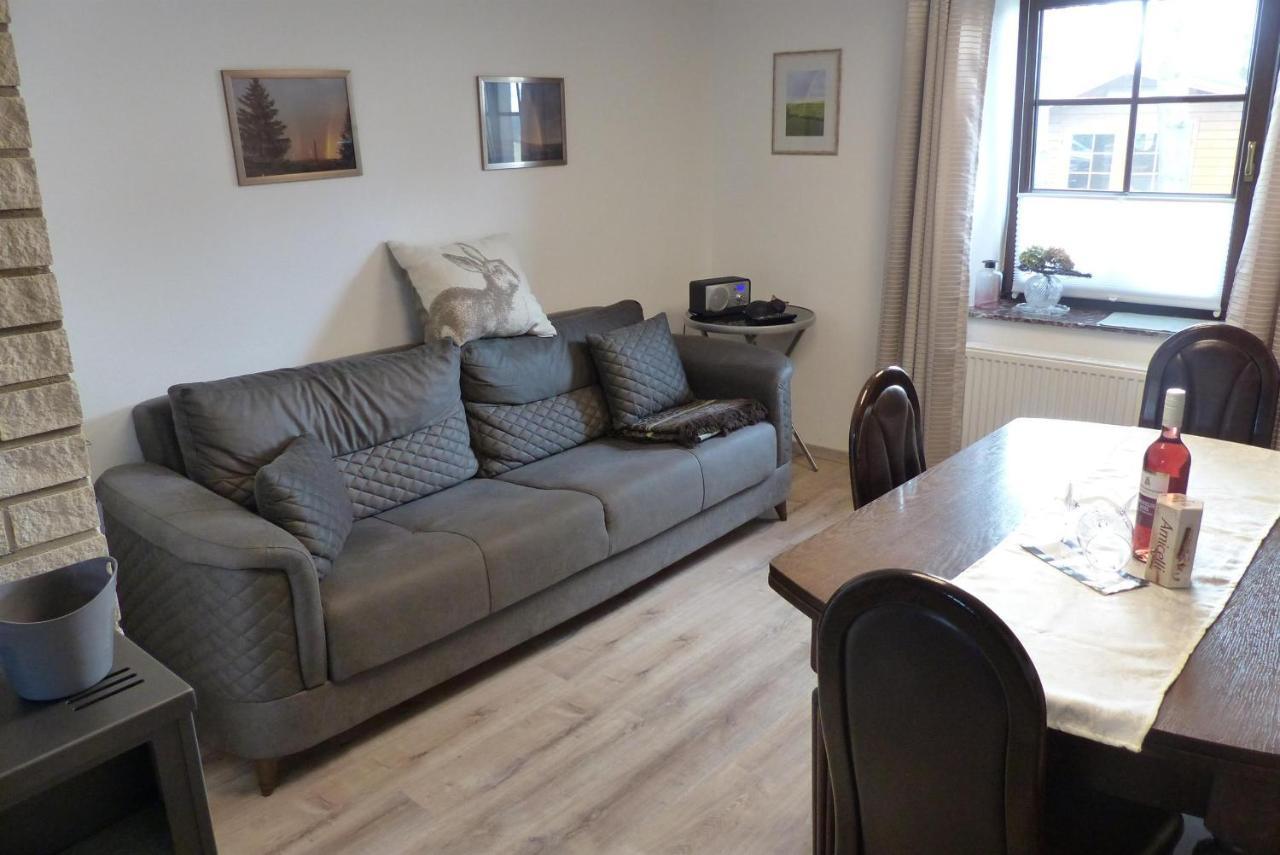 Ferienwohnung Huegelhaus Plütscheid Exteriér fotografie