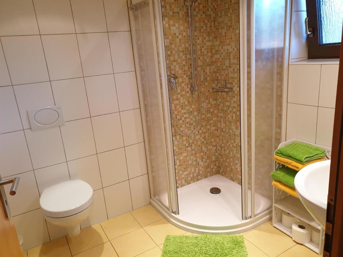 Ferienwohnung Huegelhaus Plütscheid Exteriér fotografie