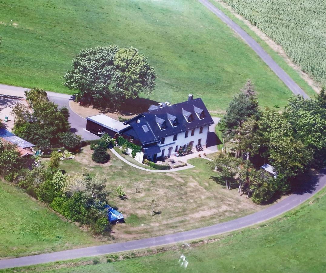 Ferienwohnung Huegelhaus Plütscheid Exteriér fotografie