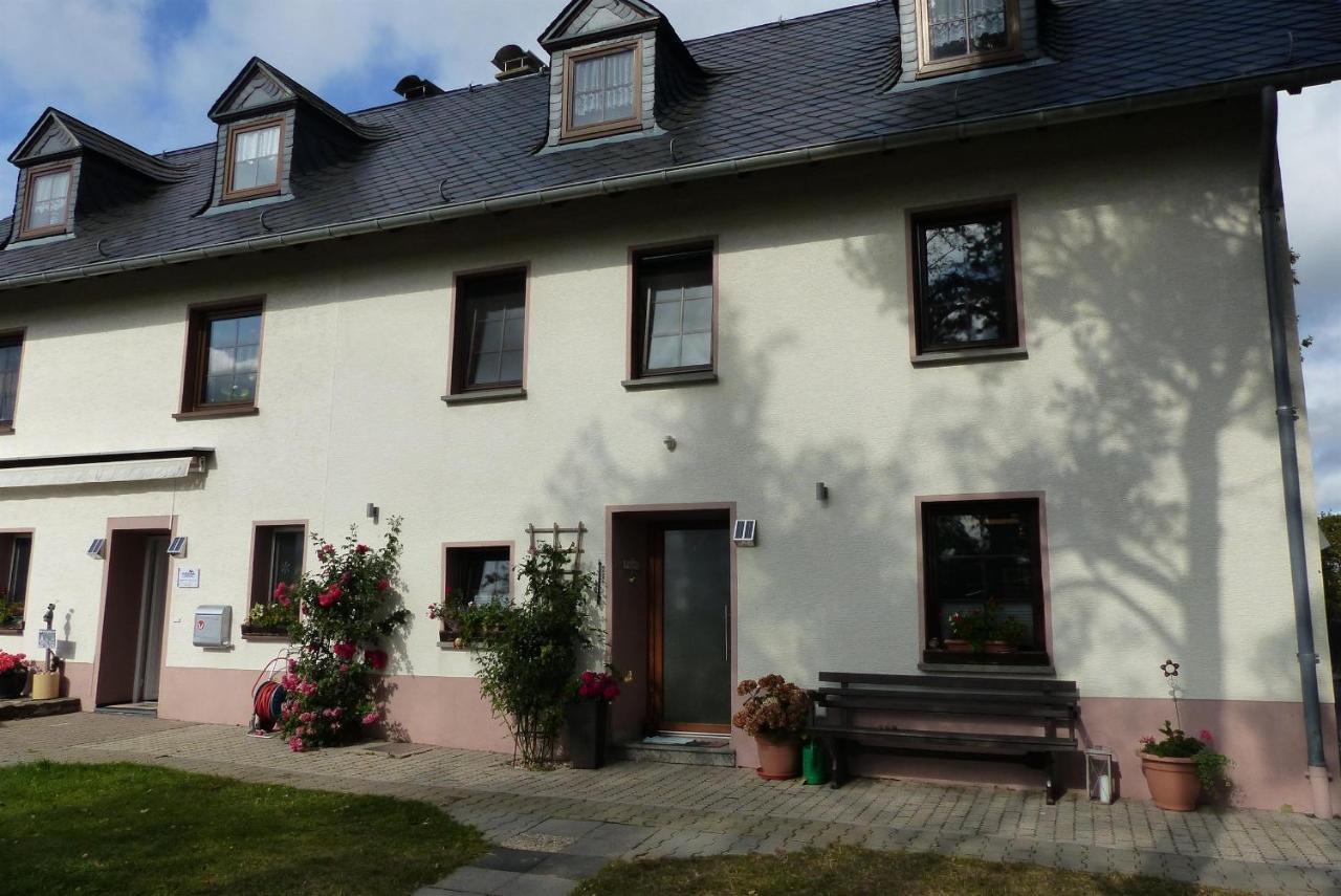 Ferienwohnung Huegelhaus Plütscheid Exteriér fotografie